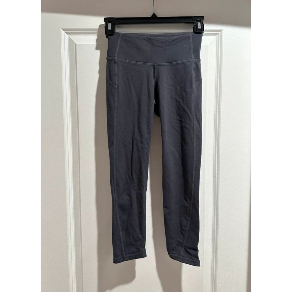 Athleta Crop Leggings